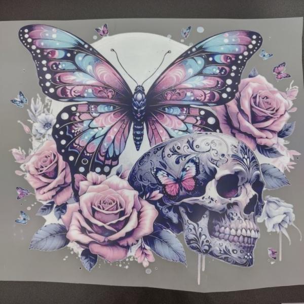 Bügelbild Schmetterling Skull