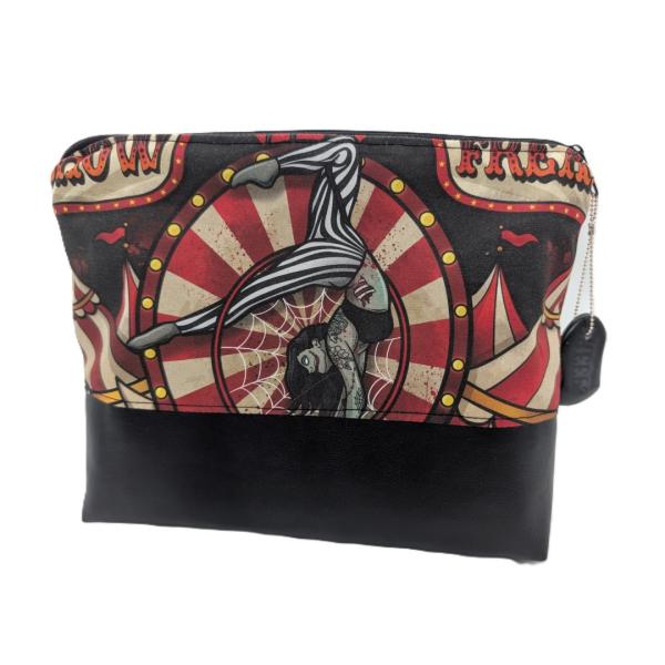 Kosmetiktasche Freaky Circus